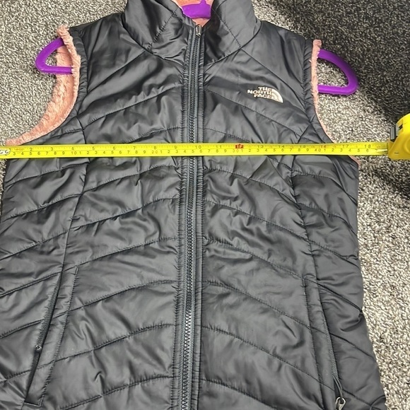 The North Face Pink/Black Reversible Quilted Vest XS B151 - Picture 14 of 15